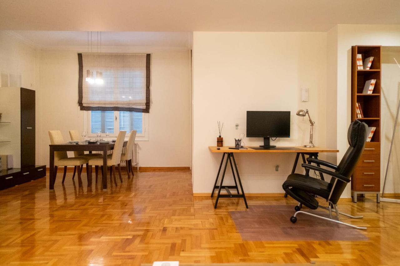 Two Bedroom Apt In Syntagma - Ermou Area Athen Eksteriør billede