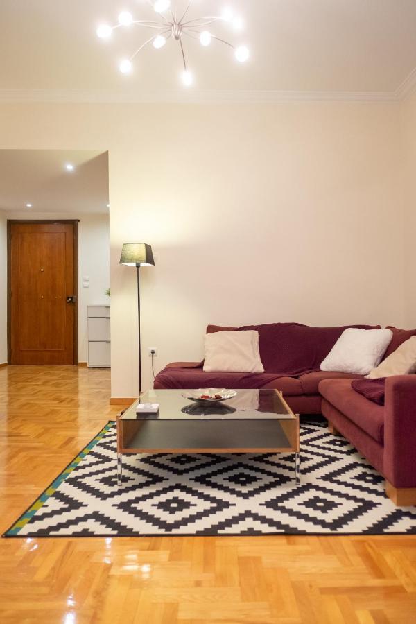 Two Bedroom Apt In Syntagma - Ermou Area Athen Eksteriør billede