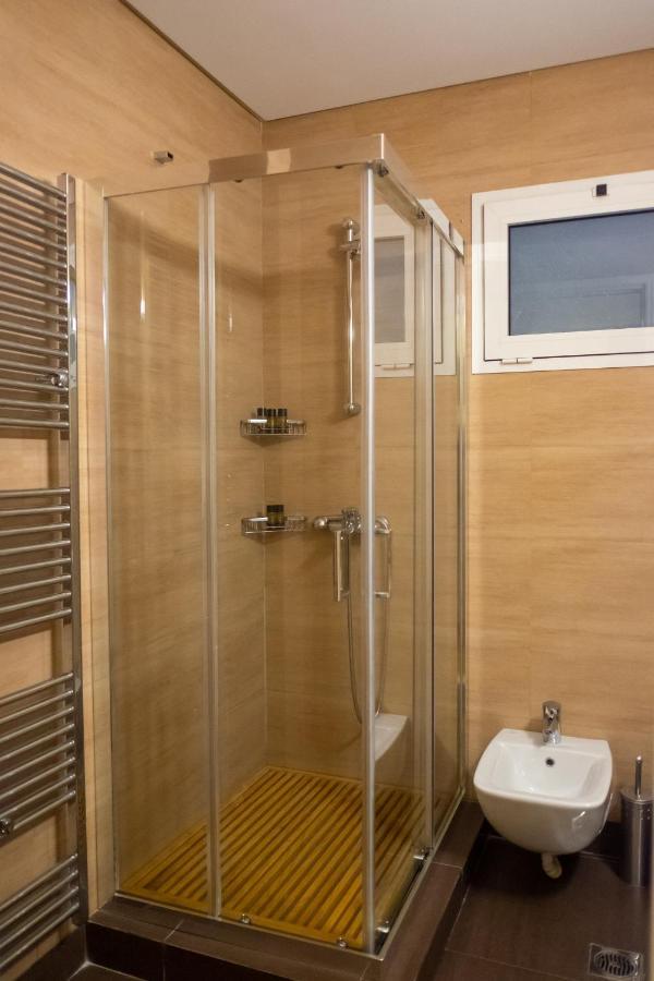 Two Bedroom Apt In Syntagma - Ermou Area Athen Eksteriør billede