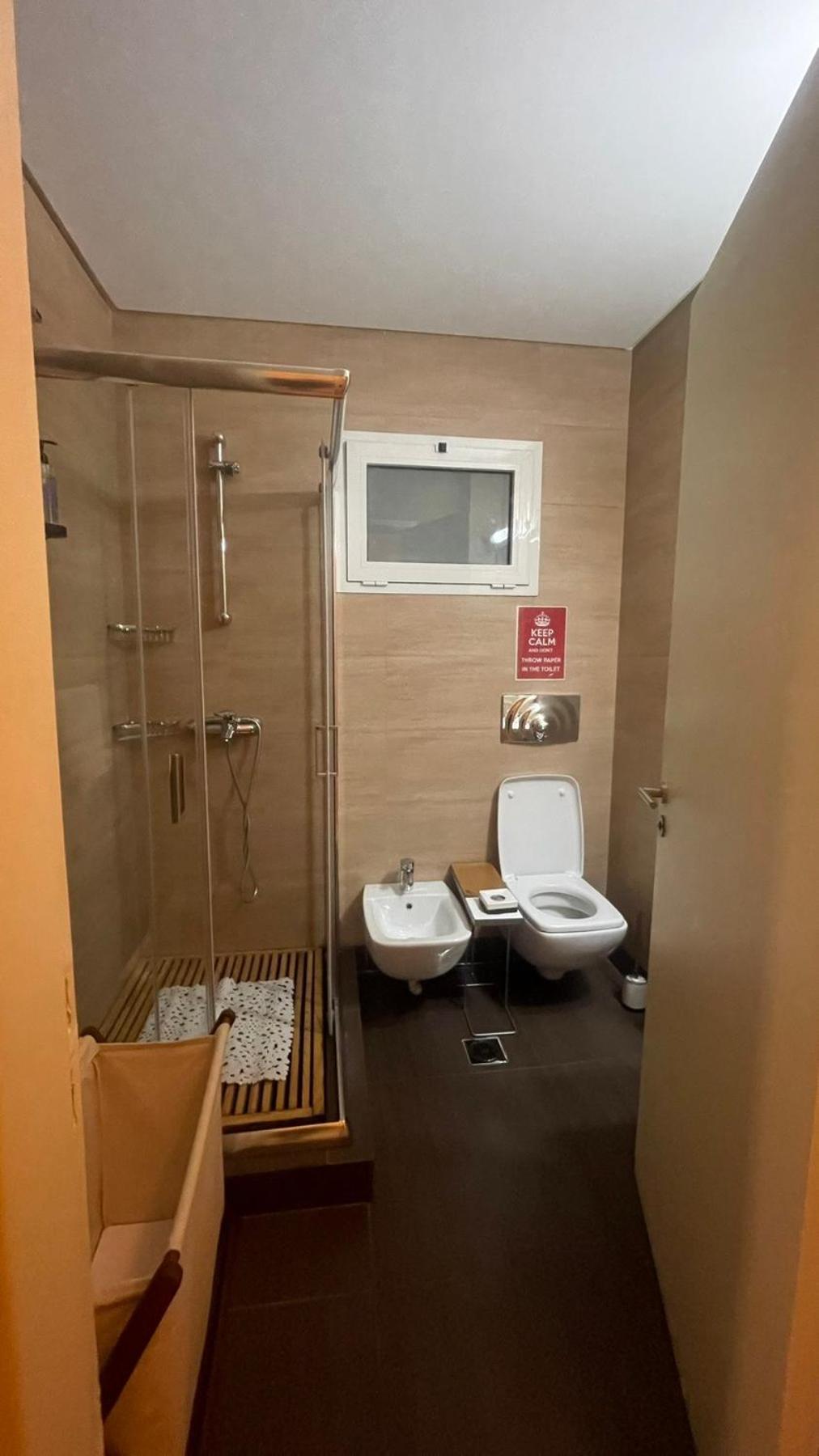 Two Bedroom Apt In Syntagma - Ermou Area Athen Eksteriør billede